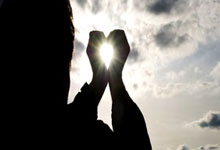 梁靖崑晋级WTT新加坡大满贯男单8强央视新闻客户端.